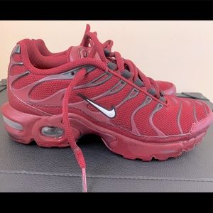 USER AIR MAX PLUS GS Size 5